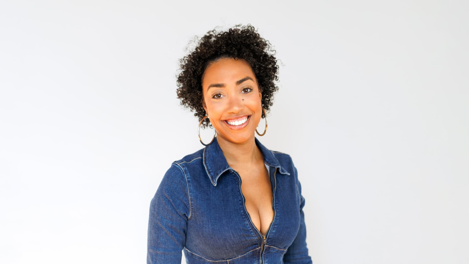 Eva Evans at Punch Line Comedy Club - Sacramento