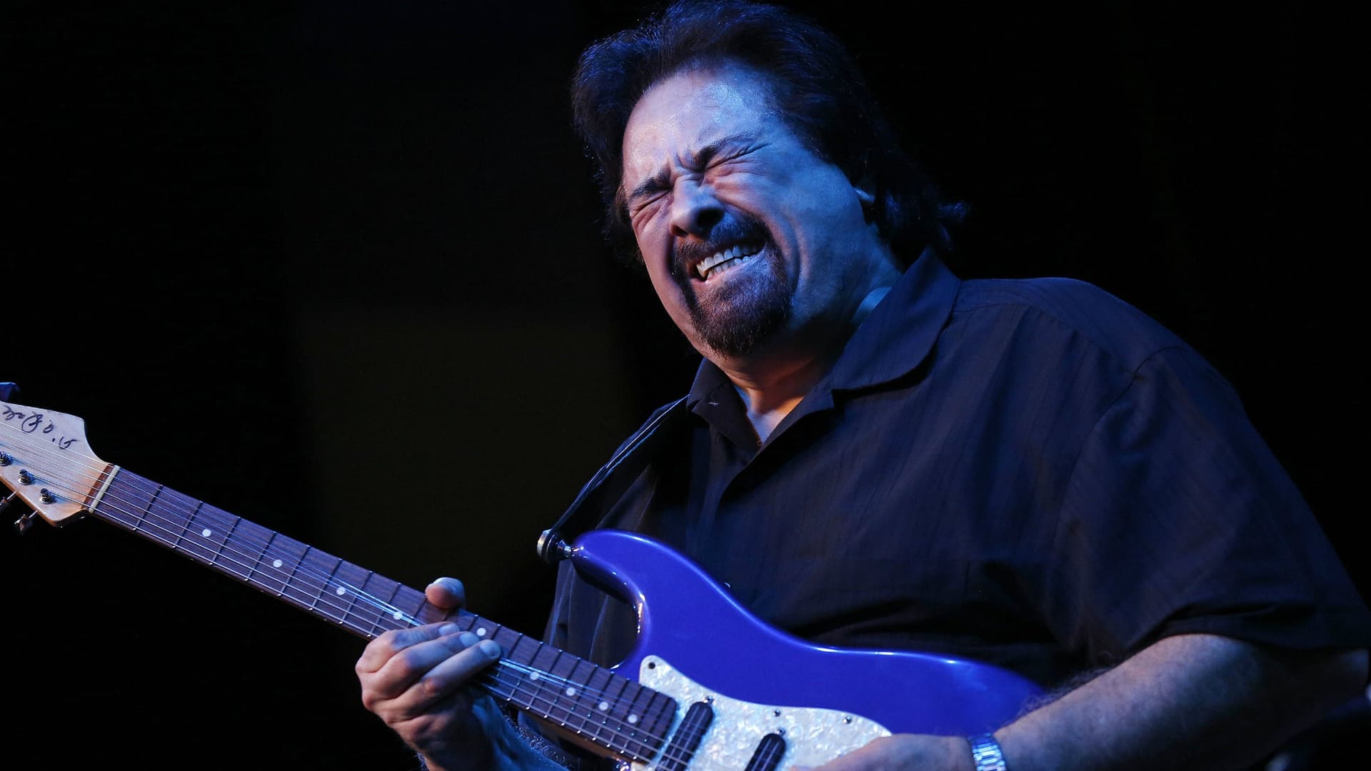 Coco Montoya at The Token Lounge