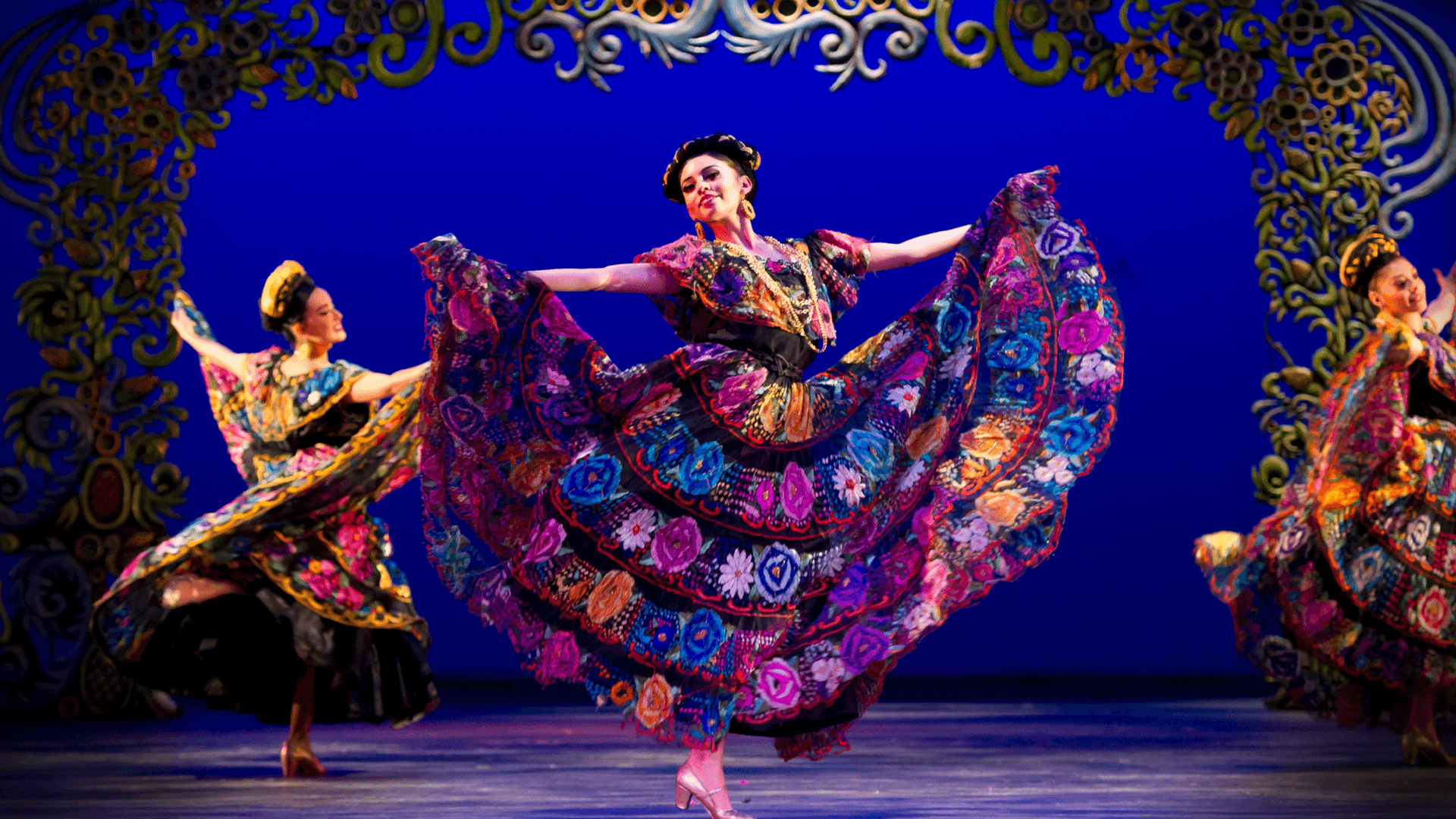 Ballet Folklorico at Payne & Mencias Palladium