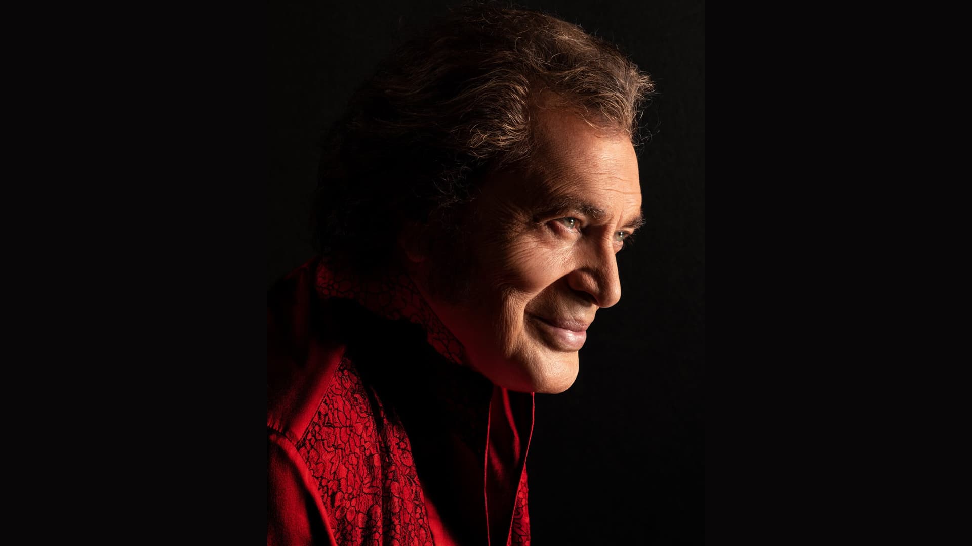 Engelbert Humperdinck at California Theatre