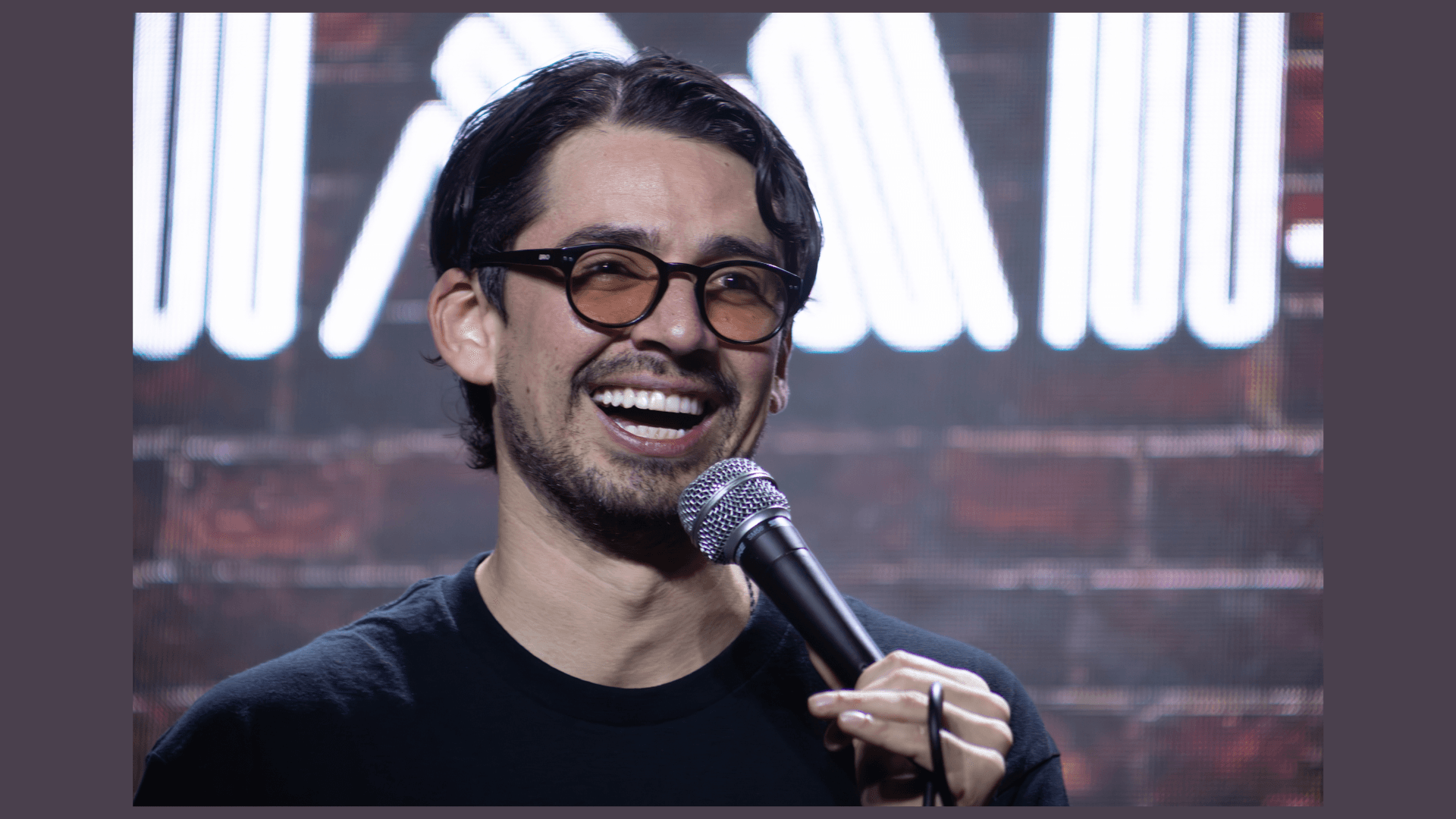 Manuel Ángel Redondo (En Español) at Punch Line Houston