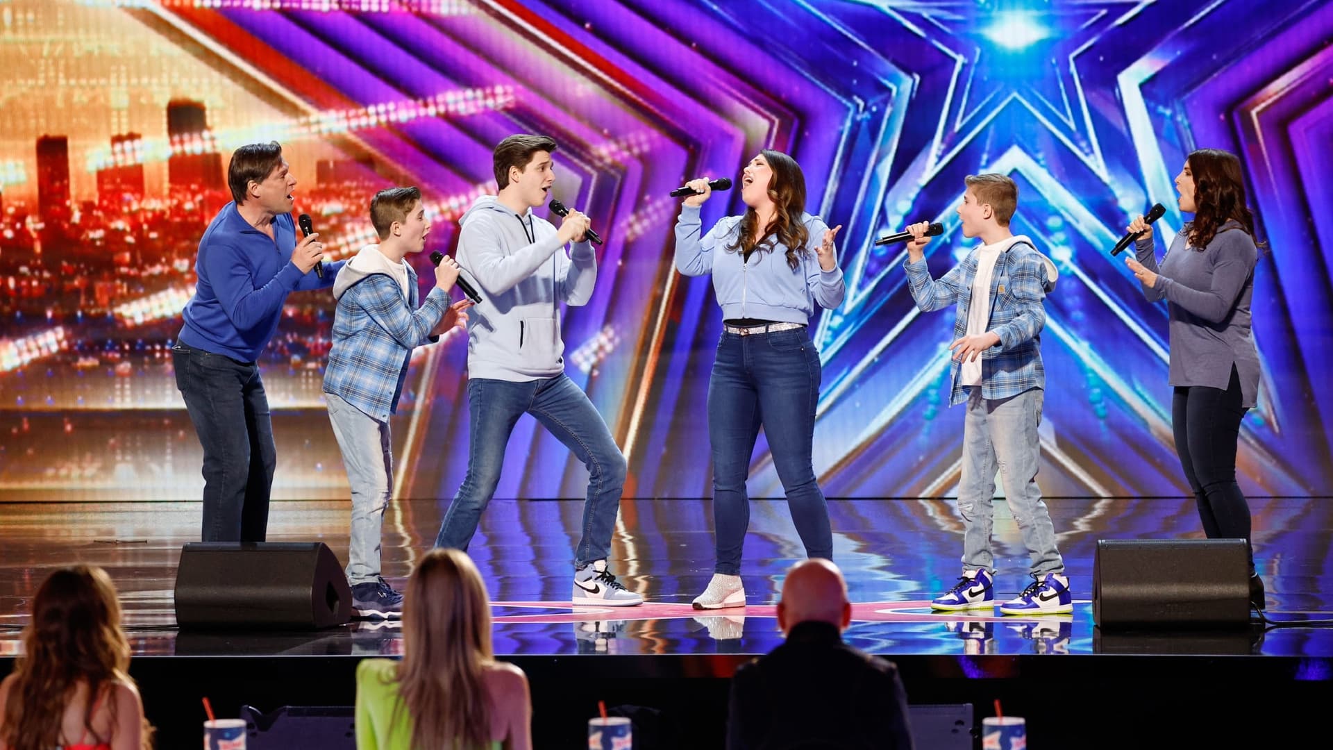 The Sharpe Family Singers at Rose & Alfred Miniaci Performing Arts Center