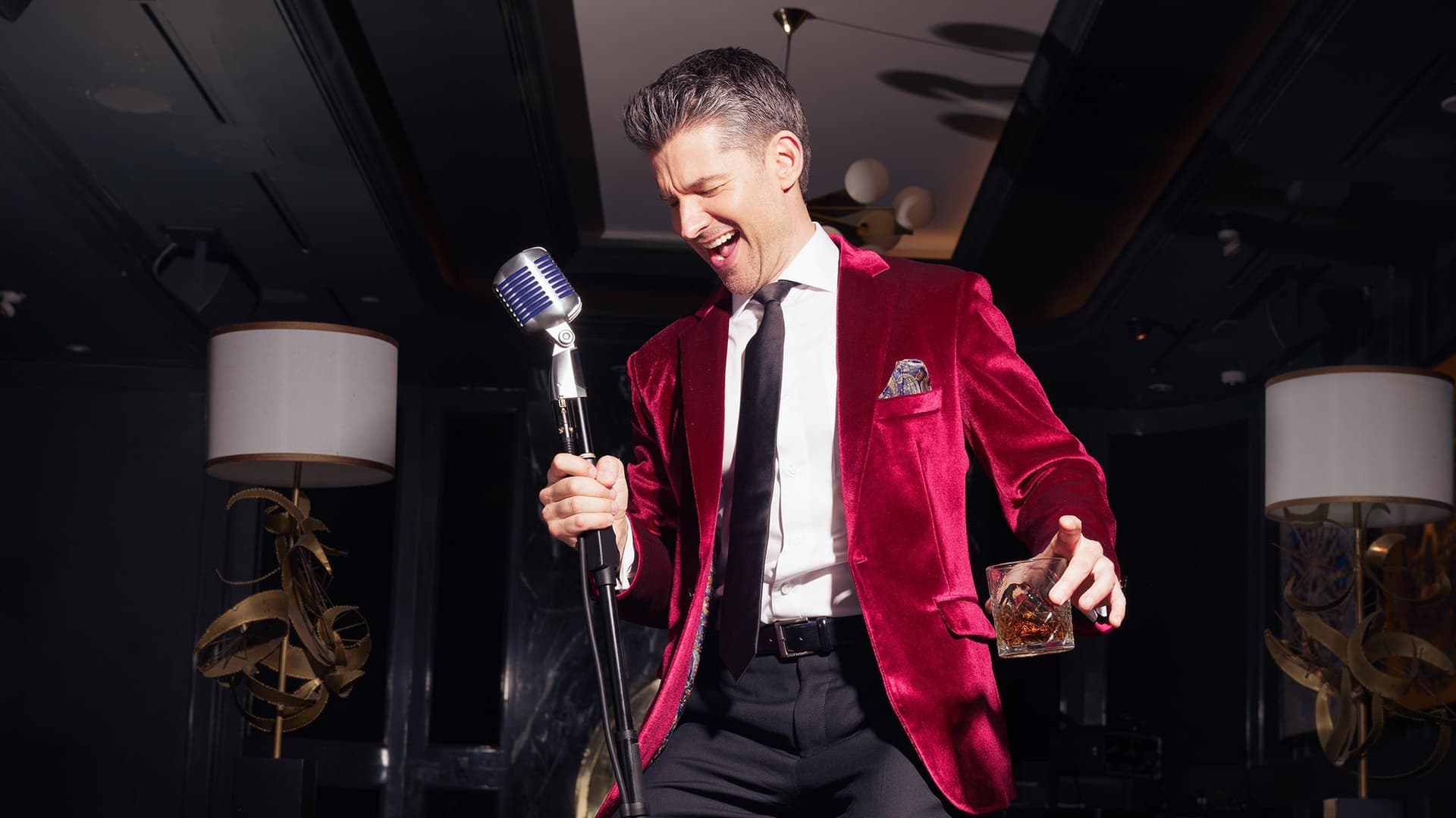 Matt Dusk at The Elgin & Winter Garden Theatres