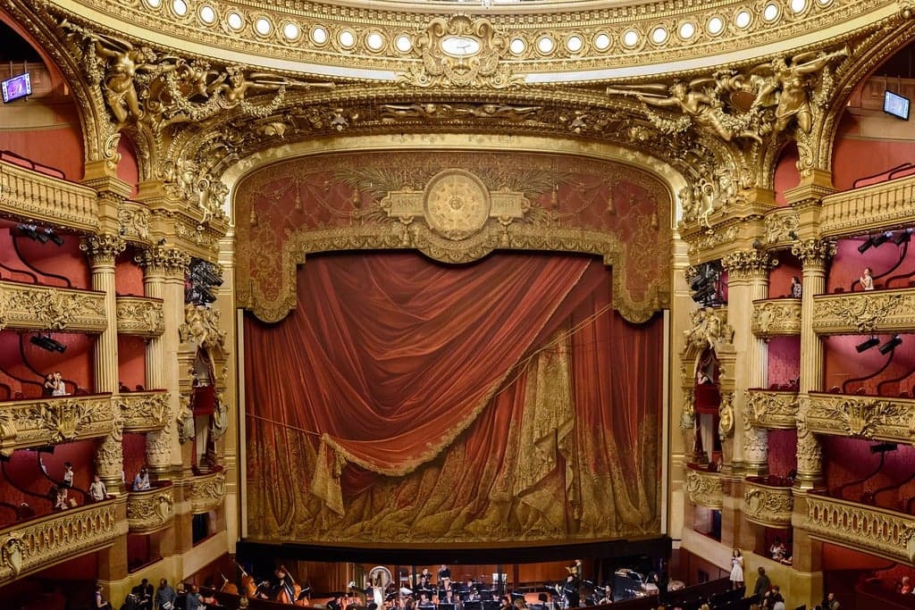 Simon Boccanegra at War Memorial Opera House